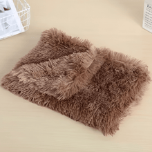 Load image into Gallery viewer, MrFluffyFriend™ - Anxiety Relieving Fluffy Pet Blanket