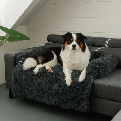 MrFluffyFriend™ - Fluffy Sofa Cover for Dogs and Cats