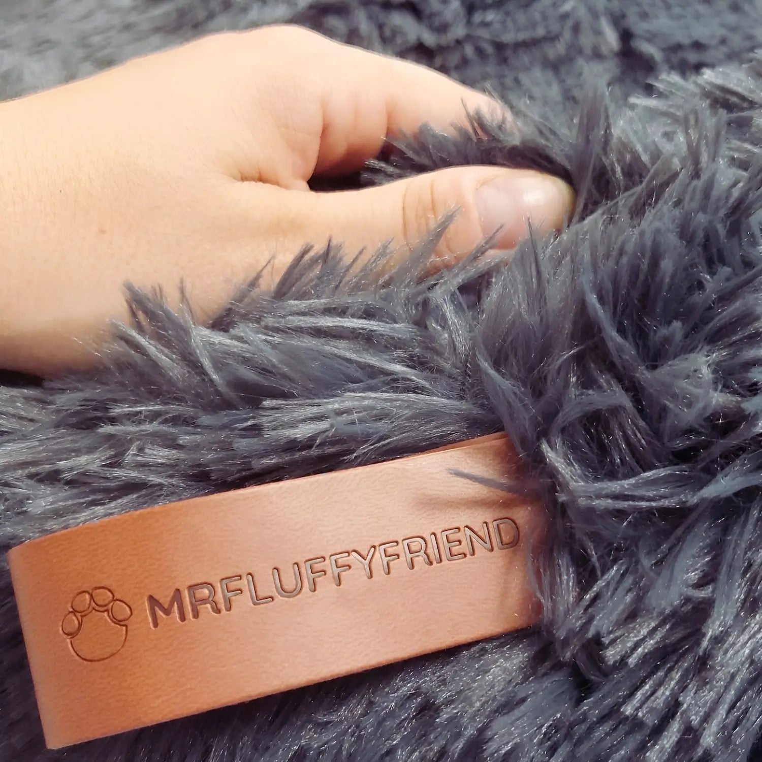 MrFluffyFriend™ - World's #1 Anxiety Relieving Dog Bed